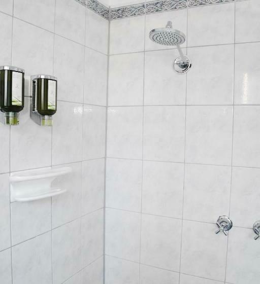 اتاق استاندارد با تخت بزرگ, Eight Spence