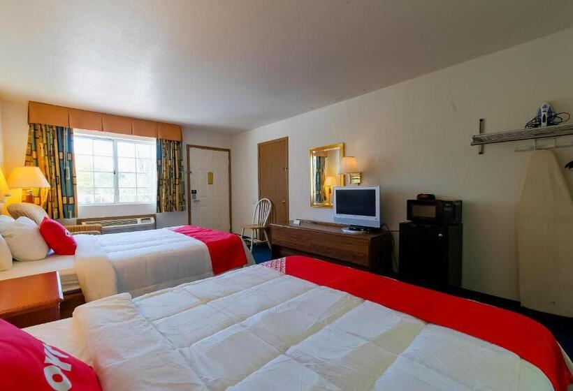 חדר סטנדרט מותאם לאדם עם מוגבלויות, O Eureka Springs  Christ Of Ozark Area