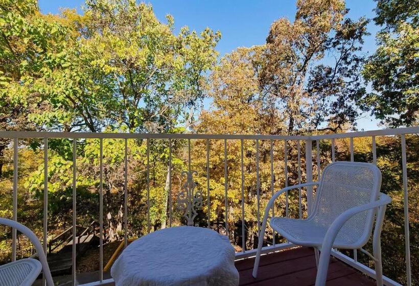 Quarto Estandar Cama King, O Eureka Springs  Christ Of Ozark Area