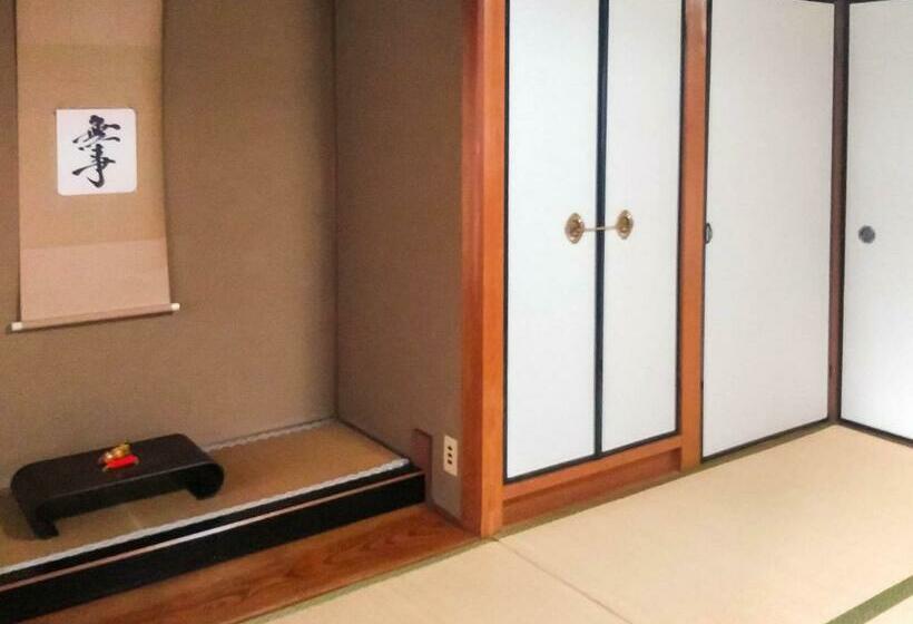 Дом 1 Спальня, Guest House An