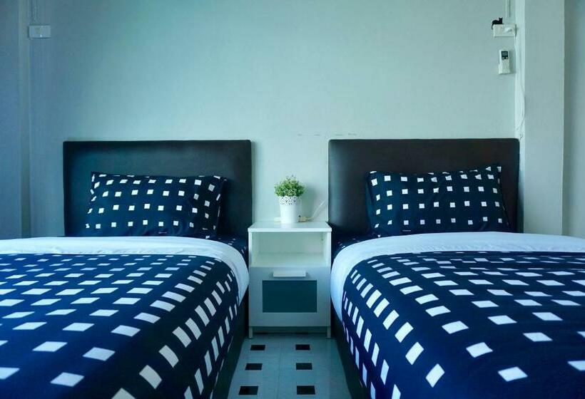 Quarto Estandar com Sacada, Lom La Lanta