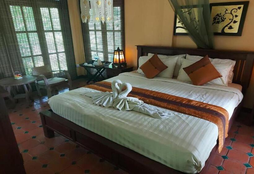 ویلای 2 خوابه, Baan Chai Thung Resort
