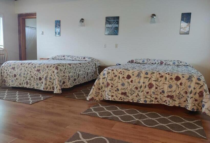 标准间带山景, The Dublin House Motel