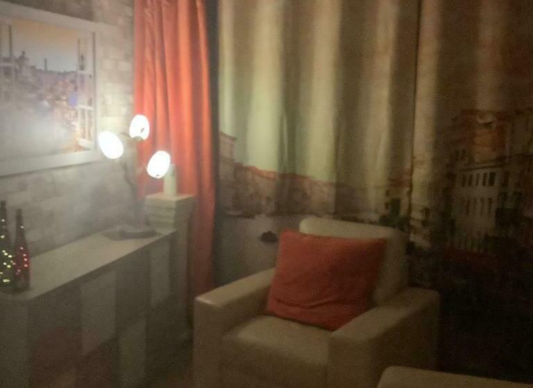 디럭스 룸 킹사이즈 침대, Nethermains House