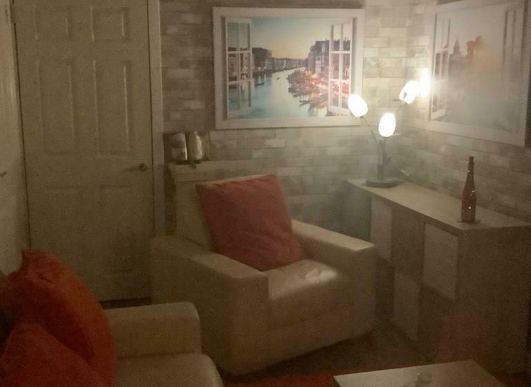 디럭스 룸 킹사이즈 침대, Nethermains House