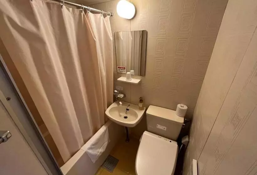 ダブルベッドのベーシックルーム, Axia Inn Kushiro