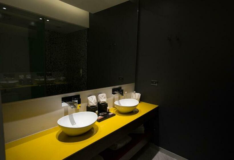 디럭스 룸, Belo Grand Morelia