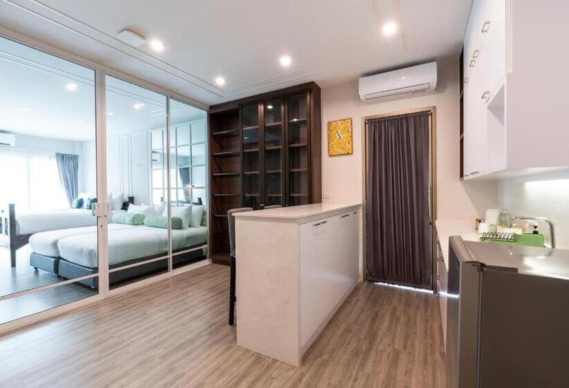 디럭스 패밀리 룸, Blu Monkey Pooltara Krabi Hotel & Villas Pet Friendly