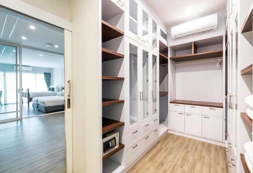 디럭스 패밀리 룸, Blu Monkey Pooltara Krabi Hotel & Villas Pet Friendly