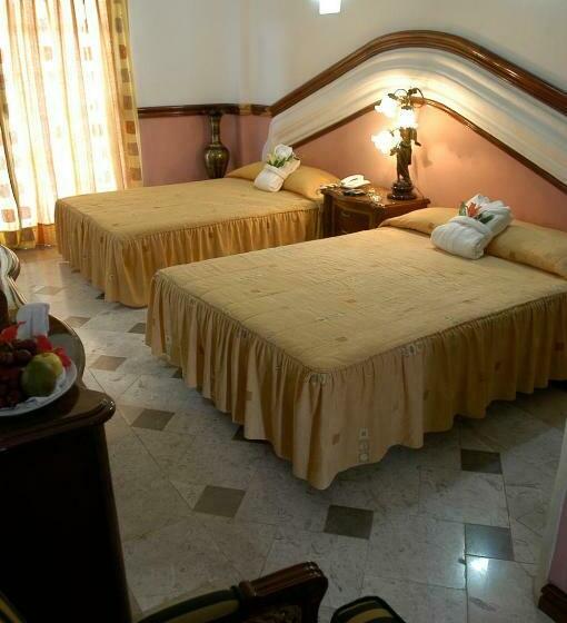 חדר סטנדרט לארבעה, Canadian Resort Huatulco