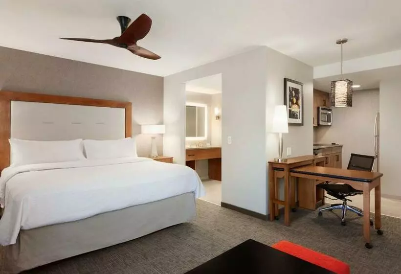キングサイドベッドのスタンダードワンルーム, Homewood Suites By Hilton Syracuse  Carrier Circle
