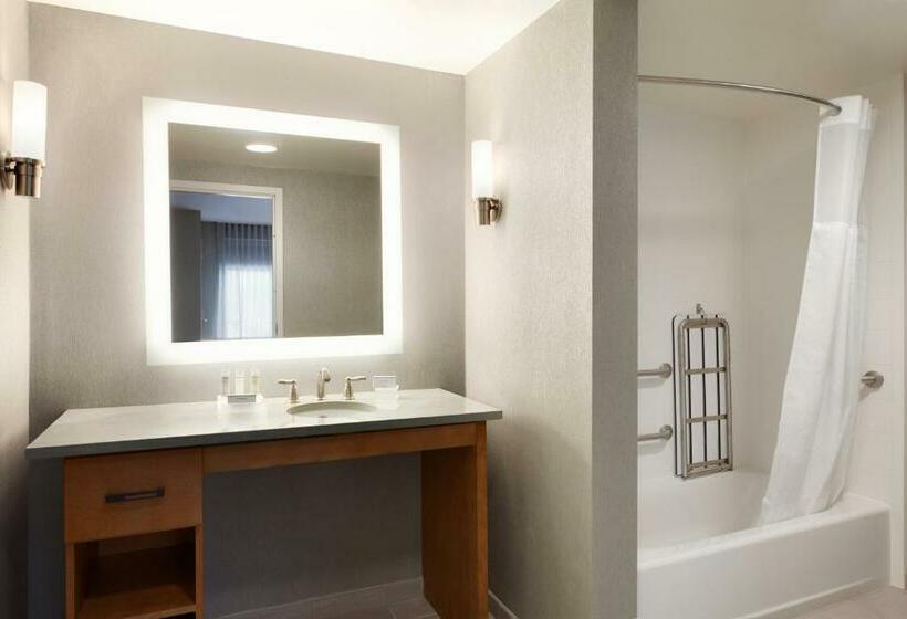 Студио Стандарт Кровать Кинг, Homewood Suites By Hilton Syracuse  Carrier Circle