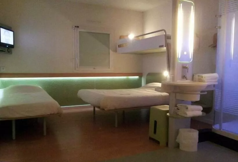 ファミリールーム, Ibis Budget Saintmaximin