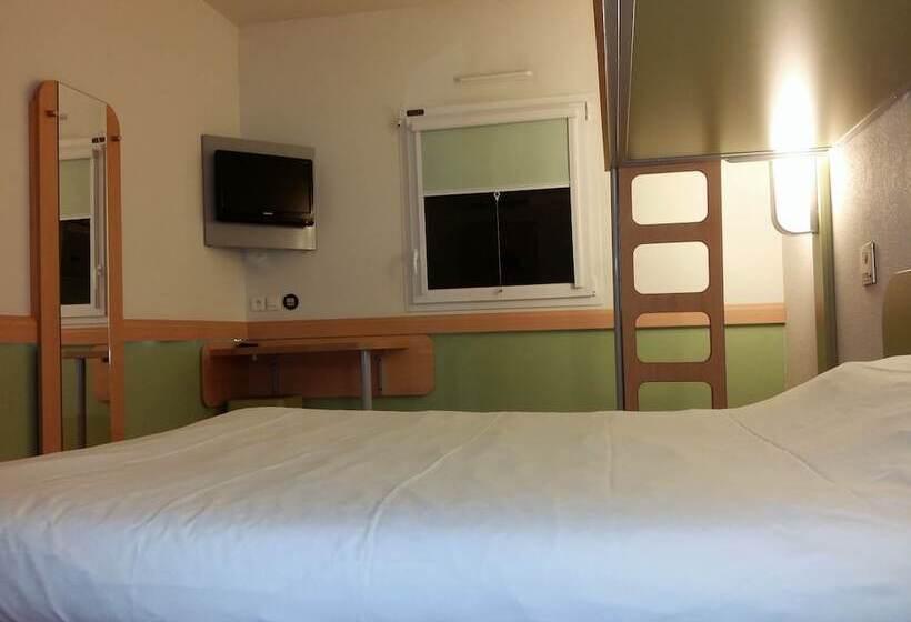 Номер Стандарт Трехместный, Ibis Budget Saintmaximin