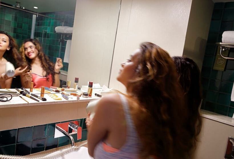 디럭스 룸, Ibis Styles Goa Calangute An Accor Brand