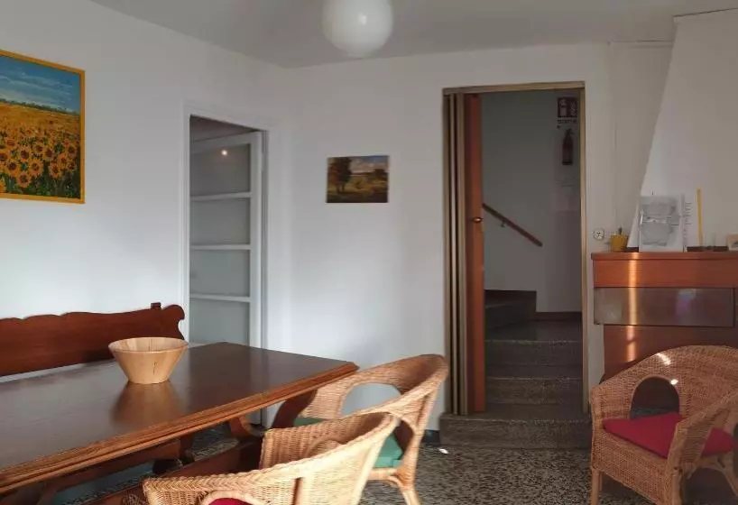 1 Bedroom Apartment River View, La Turr De Mezz