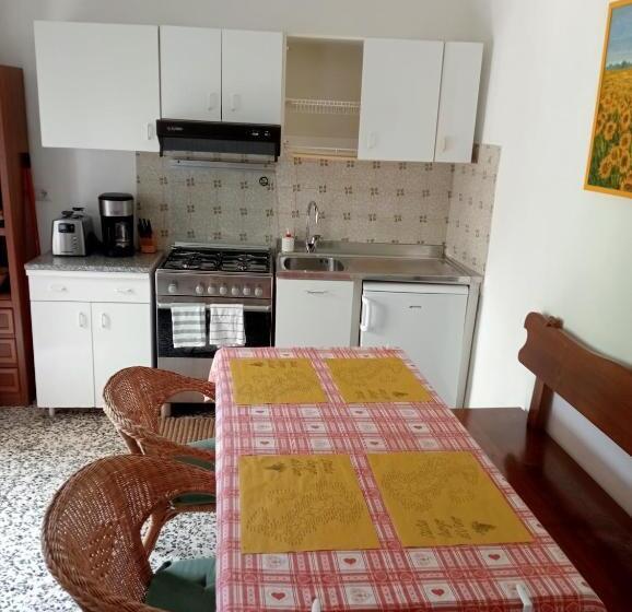 带3个卧室的公寓, La Turr De Mezz