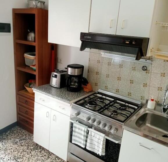 1 Bedroom Apartment River View, La Turr De Mezz