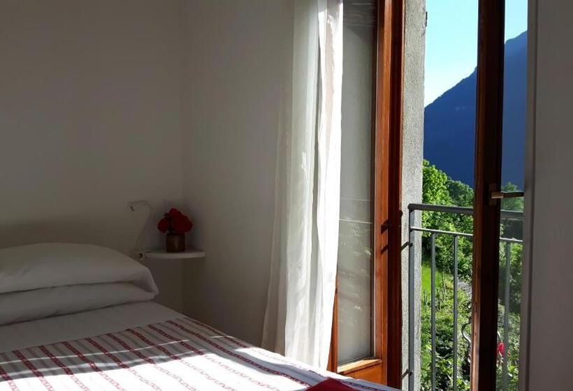 1 Bedroom Apartment Lake View, La Turr De Mezz