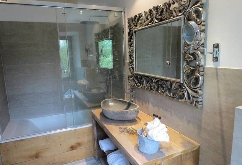 豪华房间, Mas Carreras 1846