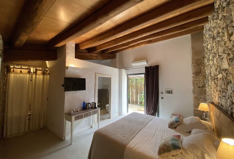 豪华房间, Mas Carreras 1846