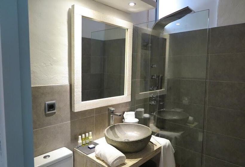 舒适型房间, Mas Carreras 1846