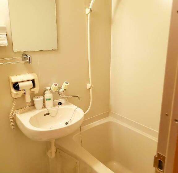 اتاق اکونومی, Ryokan Ryokufuso