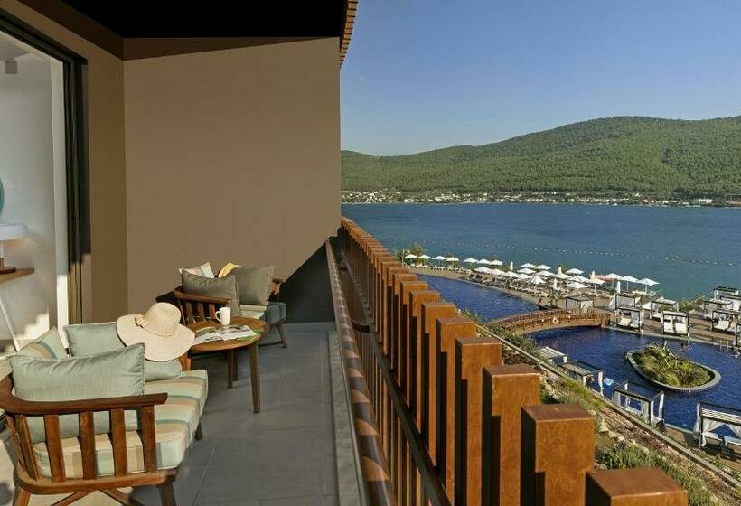 Номер Стандарт Вид на Море, Titanic Luxury Collection Bodrum