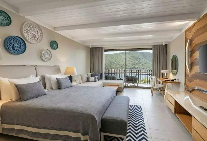 オーシャンビュースーペリアールーム, Titanic Luxury Collection Bodrum
