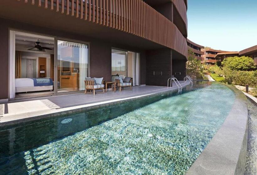 غرفة ديلوكس, Titanic Luxury Collection Bodrum