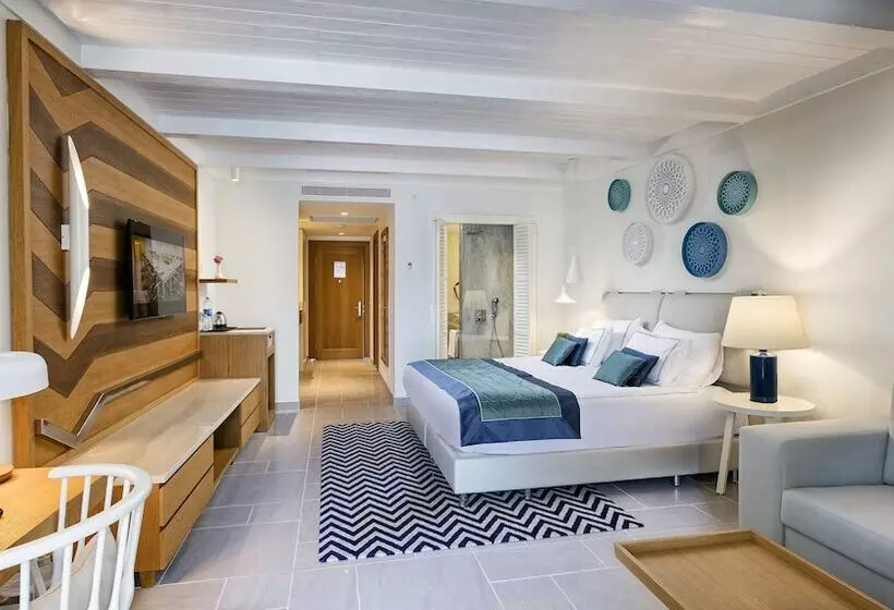 サイドオーシャンビュースタンダードルーム, Titanic Luxury Collection Bodrum