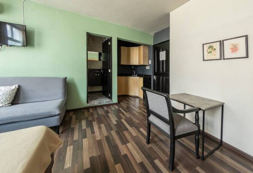 ベーシックワンルーム, Lusitania Suites