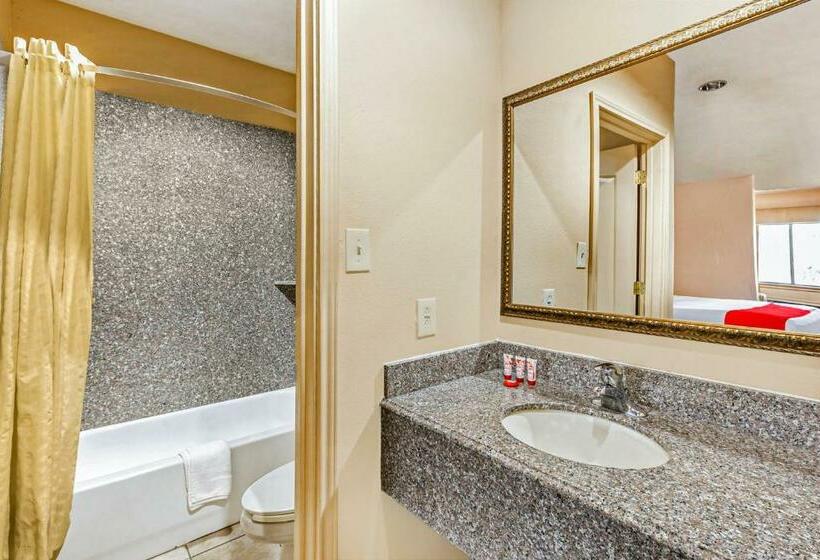 스탠다드 룸 킹사이즈 침대, American Inn & Suites