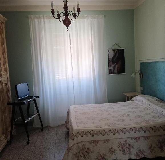 اتاق کلاسیک چهارنفره, Angelini