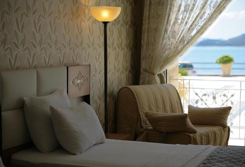 Triple Room Sea View, Cunda Kivrak