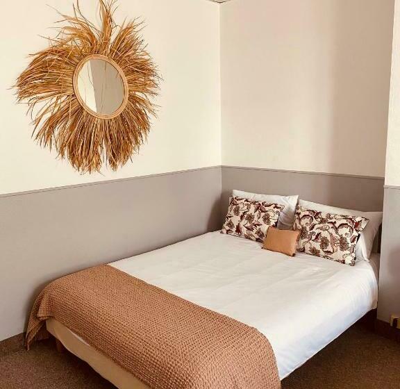 اتاق استاندارد چهار تخته, De L Europe