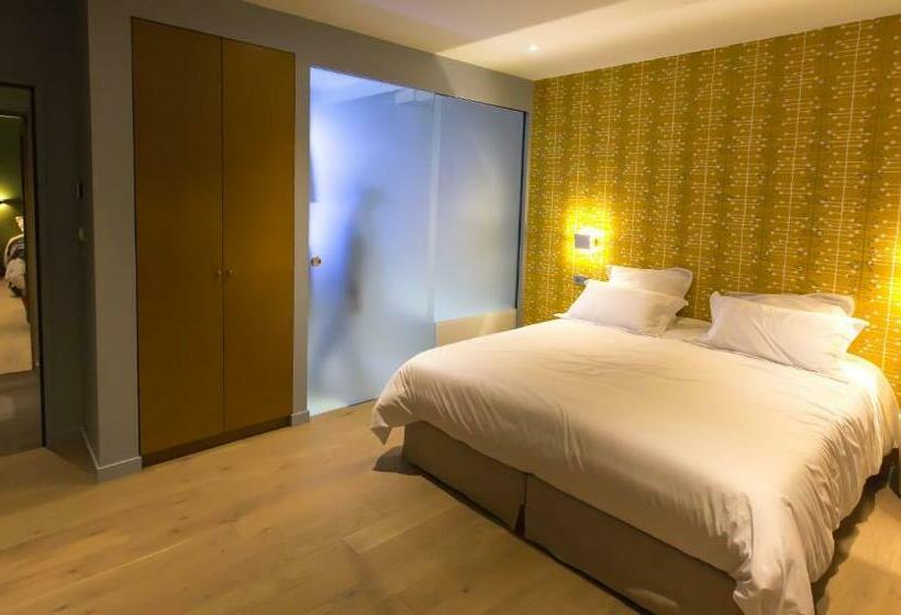 バルコニー付きデラックスルーム, Eden Lodge Paris