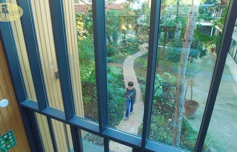 スタンダードルーム, Eden Lodge Paris