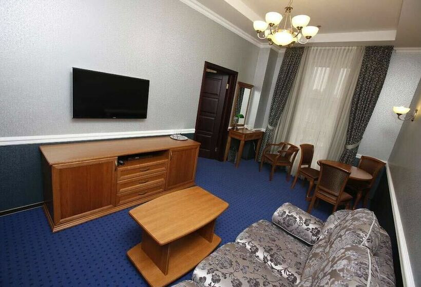 套房, Ekaterinodar