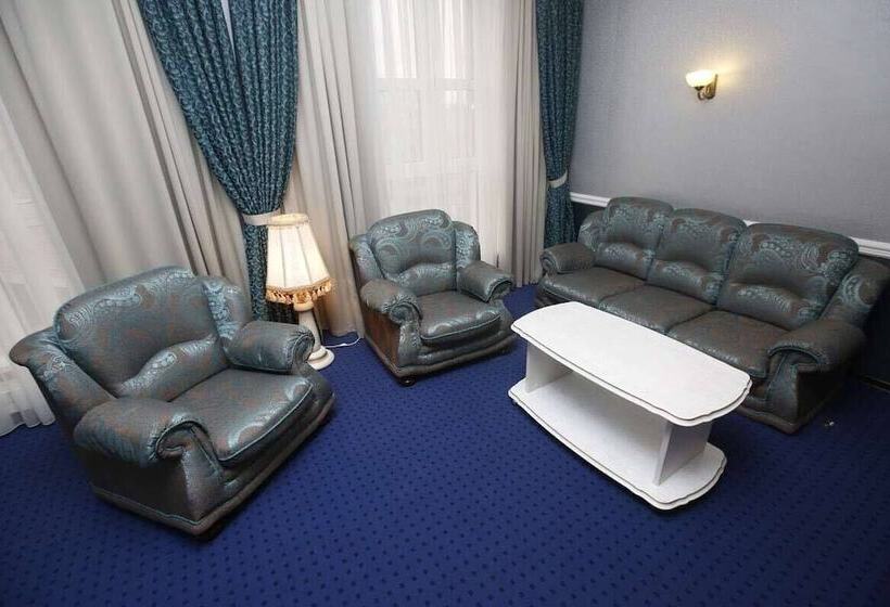 高级套房, Ekaterinodar