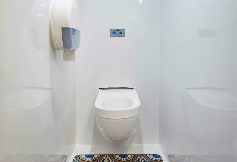 חדר סטנדרט, F1 Poitiers Nord Futuroscope