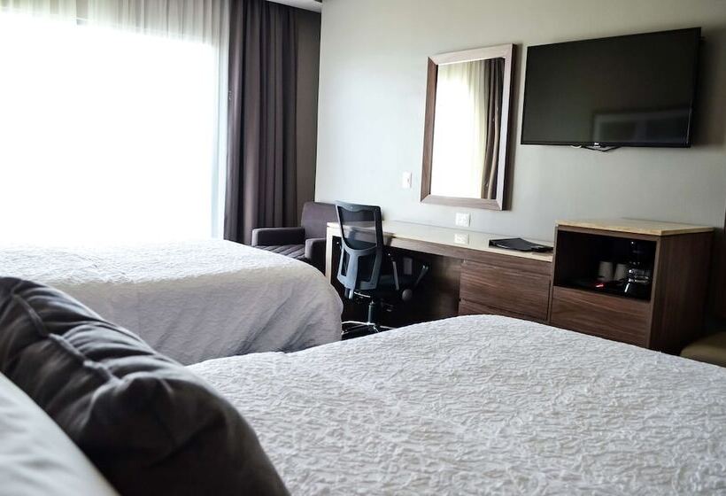 חדר סטנדרט שתי מיטות זוגיות, Hampton Inn By Hilton Durango