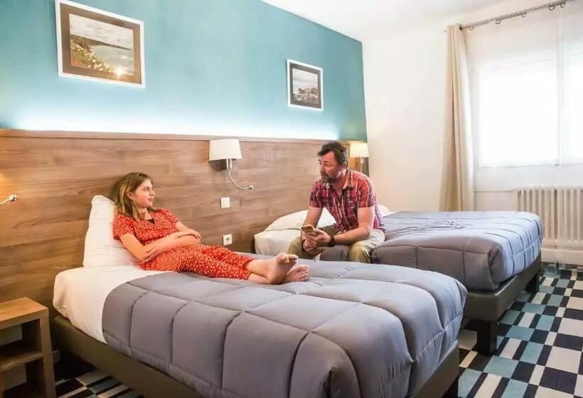 スタンダードトリプルルーム, Hôtel Les Pieux En Cotentin