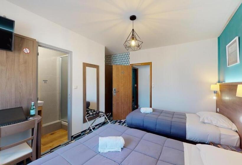 Номер Стандарт Трехместный, Hôtel Les Pieux En Cotentin