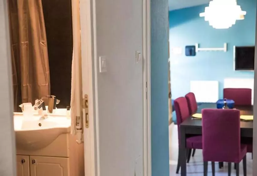 庭の見える1ベッドルームアパートメント, Hôtel Les Pieux En Cotentin