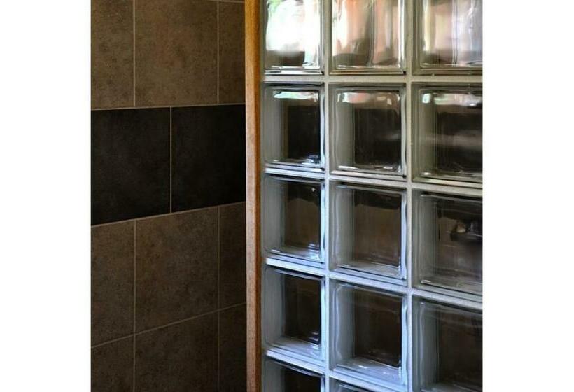 スタンダードルーム, Maora Village