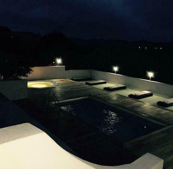 スタンダードルーム, Maora Village