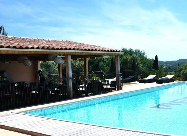 スタンダードルーム, Maora Village