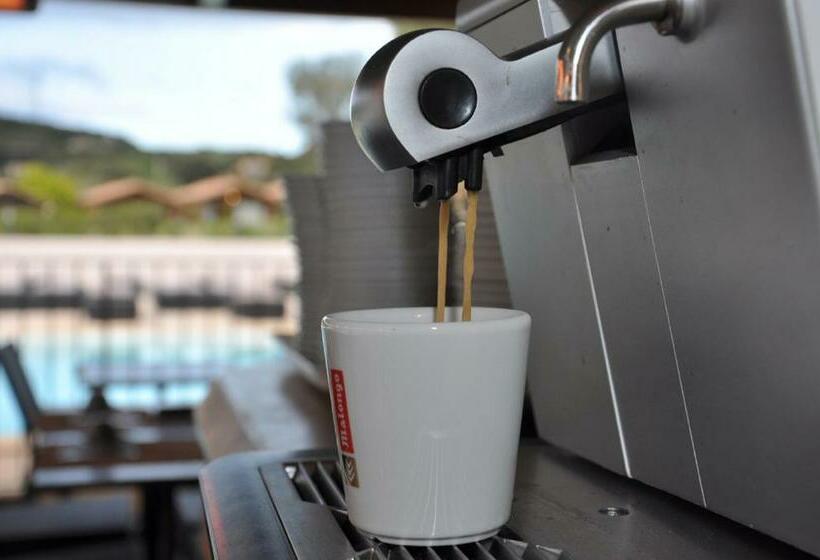 スタンダードルーム, Maora Village