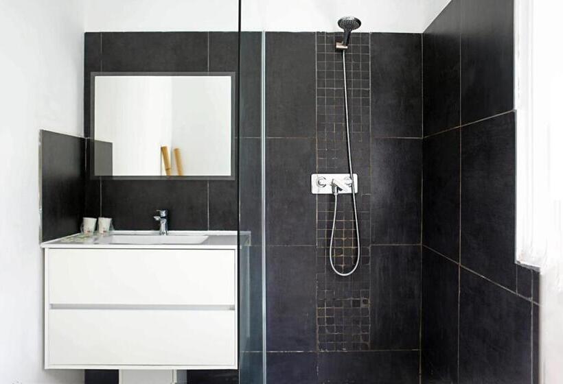 スタンダードルーム, Maora Village